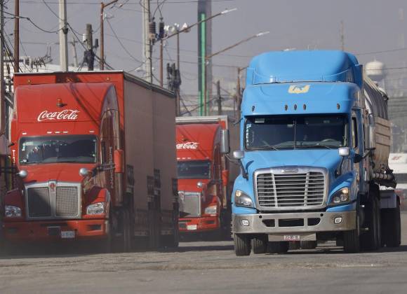 Cada 47 minutos roban transporte de carga en carreteras