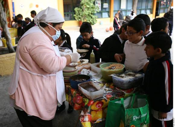 Alerta angustia alimentaria para niños, niñas y adolescentes en México