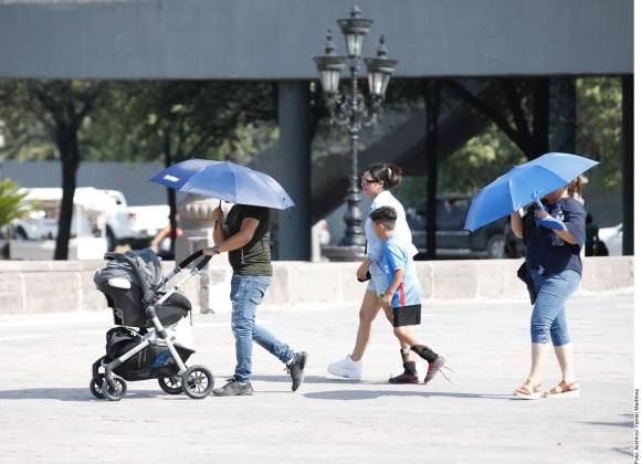 Alertan por calor extremo en 26 estados