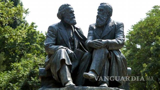 $!Karl Marx y de Friedrich Engels.