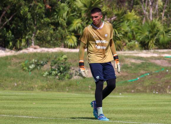 Alex Padilla deja a Pumas; Athletic de Bilbao lo llama de vuelta y UNAM ya busca reemplazo