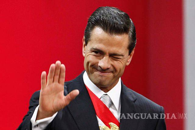 Diputados aumentan salario a Peña Nieto y secretarios para 2018