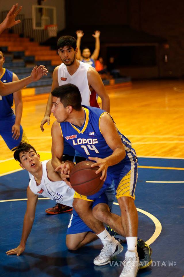 $!Lobos de Basquetbol le dobletea a Borregos Campus Chihuahua
