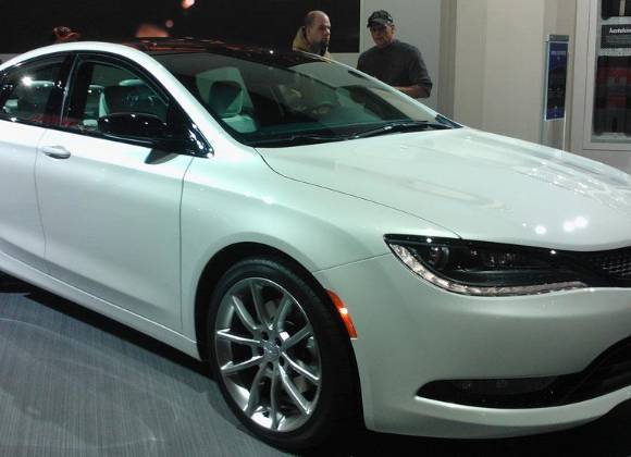 Chrysler lanza estrategia para recuperar clientes en México