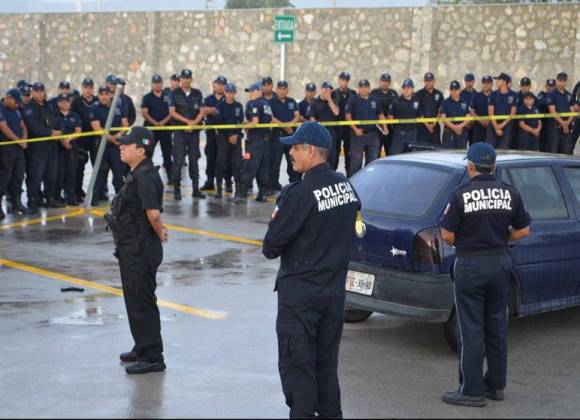 Dotarán De Uniformes Nuevos A Policías De Torreón 4498