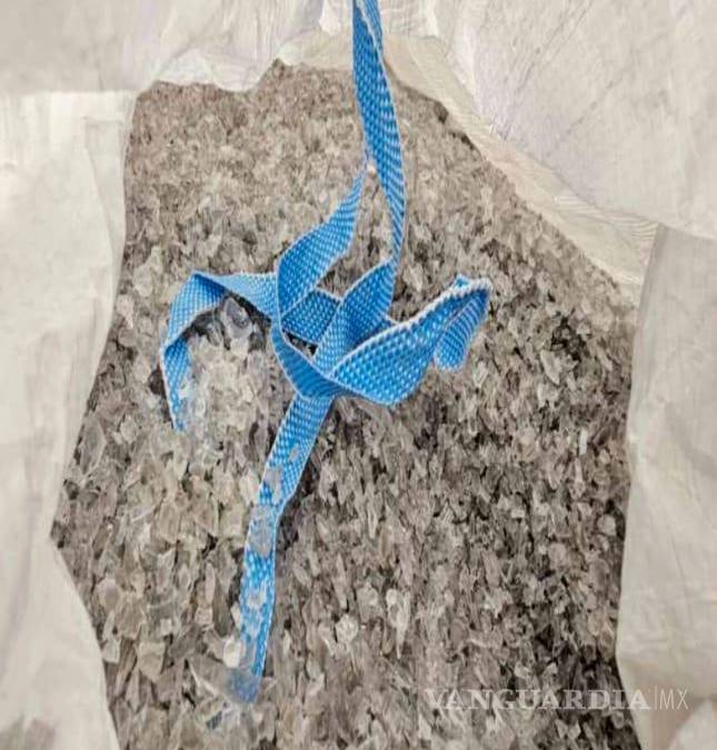 Robo de carga a trailero en la carretera Mty-Saltillo lleva a cateo de bodega, en NL