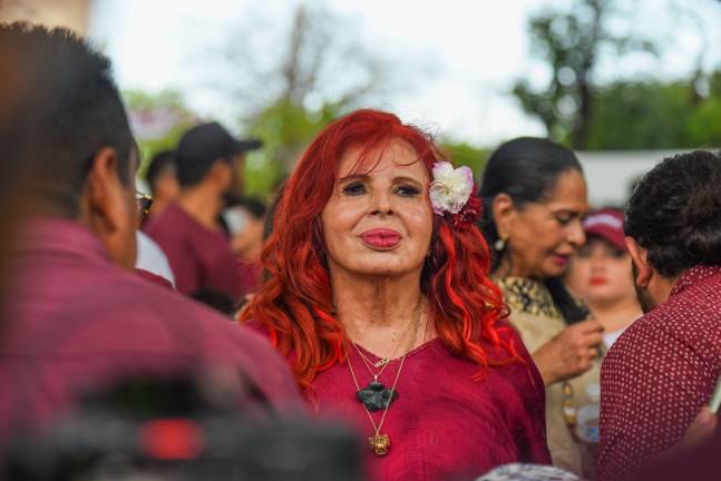 “Siempre duele cualquier herida de los tuyos. La política son historias de héroes y de traidores”, dijo Sansores.