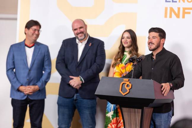 J Balvin se presentará gratis en Parque Fundidora como parte del cierre del Trophy Tour de la Copa Mundial FIFA 2026 y previo al Fan Festival.