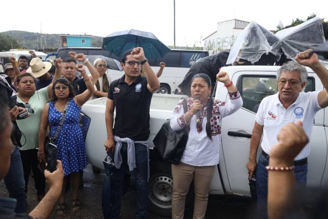 Los líderes de la disidencia magisterial demandaron que el sistema retorne a la bilateralidad.