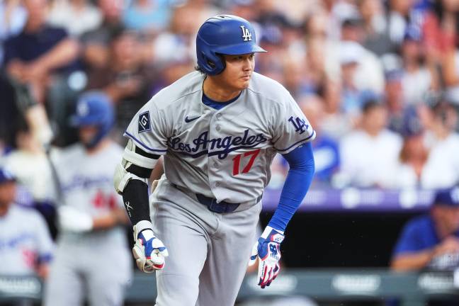 El japonés llegó a 30 cuadrangulares por sexta temporada consecutiva y ayudó a los Dodgers a vencer 7-6 a los Rockies.