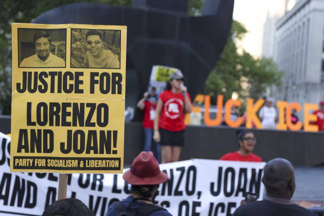 La CNDH pidió investigar con rigor las muertes de migrantes mexicanos bajo custodia del ICE y reforzar la asistencia consular a las víctimas y sus familias.