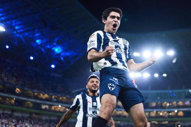 César Garza anotó el gol con el que Rayados superó a Cruz Azul en el Estadio BBVA, durante la Jornada 9 del Apertura 2026.