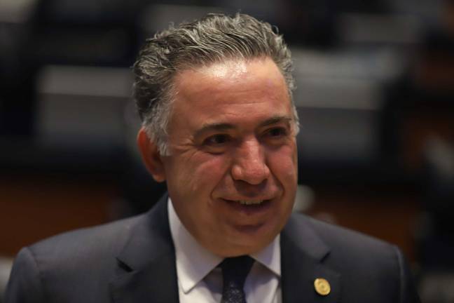 El senador de Morena acusado de presuntamente sostener nexos con el grupo criminal ‘Los Chapitos’, Enrique Inzunza Cázarez rechazó un intento de contacto con autoridades de Estados Unidos.