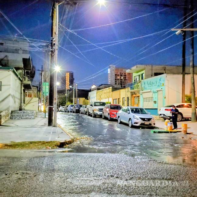 $!Habiendo tanta gente en otros municipios sin una sola gota. Ni para lavarse, el sanitario o para lo indispensable.