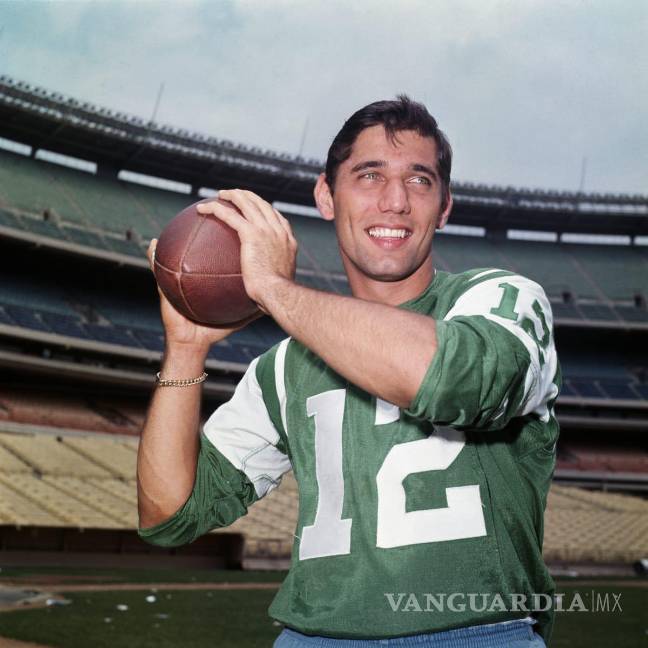 $!Namath fue nombrado el Jugador Más Valioso del Super Bowl a pesar de no lanzar un pase de touchdown en el partido.