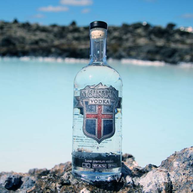 $!Lanza ‘La montaña’ su propia marca de Vodka