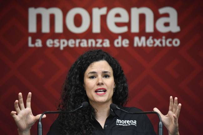 La presidenta nacional del partido del oficialismo Morena, Luisa María Alcalde Luján, confirmó que dejará la dirigencia nacional y aceptó la “honrosa encomienda” de la mandataria Claudia Sheinbaum.