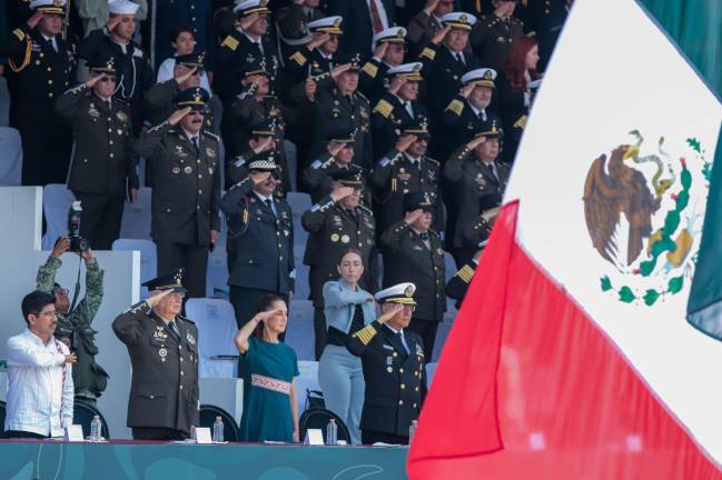 La Presidenta de la República Mexicana, Claudia Shieinbaum, encabezó la ceremonia y el desfile por el 164 aniversario de la Batalla de Puebla del 5 de Mayo