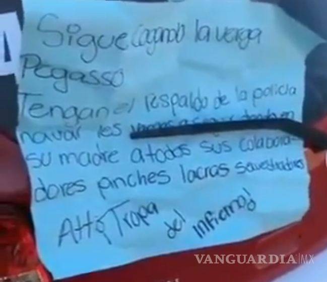 $!Mientras taxista muere en el piso, personas compran boletos de autobús en Veracruz (video)