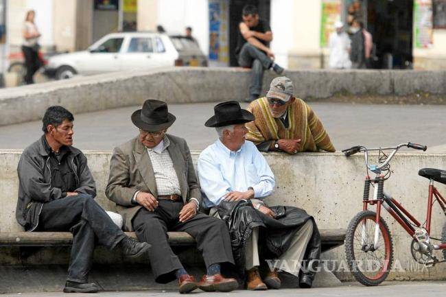 Piden jubilados al municipio de Acuña más apoyo para gastos médicos