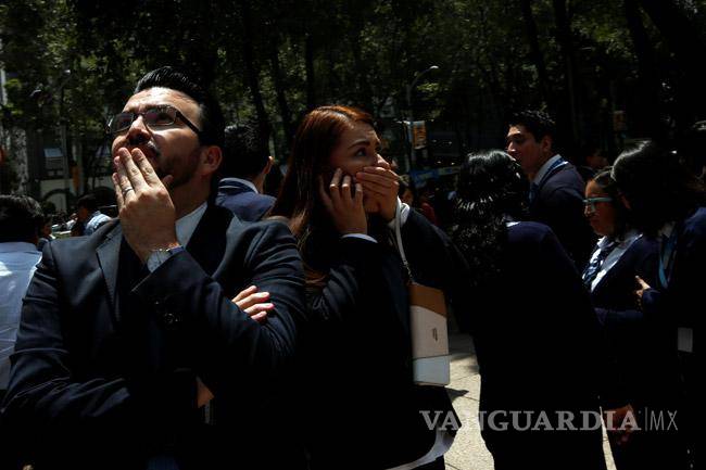 $!Tu jugo del día: Luto nacional; México se solidariza y se da la mano, el huracán María se refuerza y más noticias...