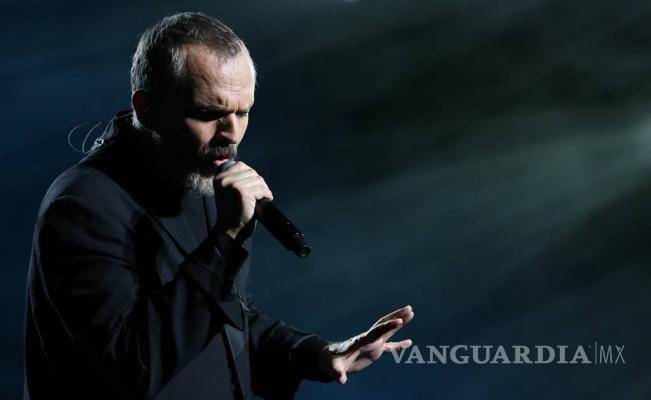 $!Miguel Bosé critica a Trump en su concierto en Texas