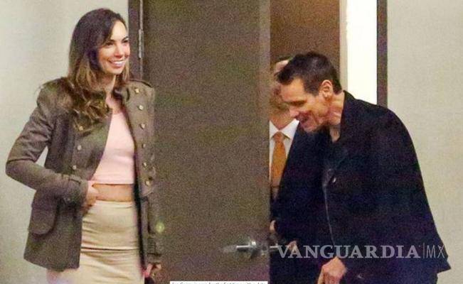 $!Encuentran a Jim Carrey en cita a 7 meses del suicidio de su ex