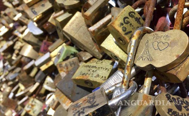 Se subasta amor en París