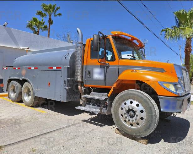 Un hombre fue vinculado a proceso luego de ser detenido en Frontera mientras transportaba dos mil litros de diésel en un tractocamión sin acreditar su legal procedencia.