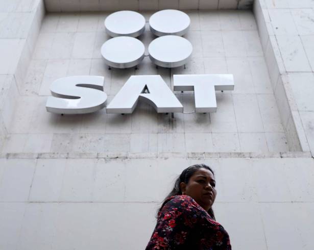 De acuerdo con el SAT, actualmente hay un padrón de 10 mil organizaciones donatarias en México.