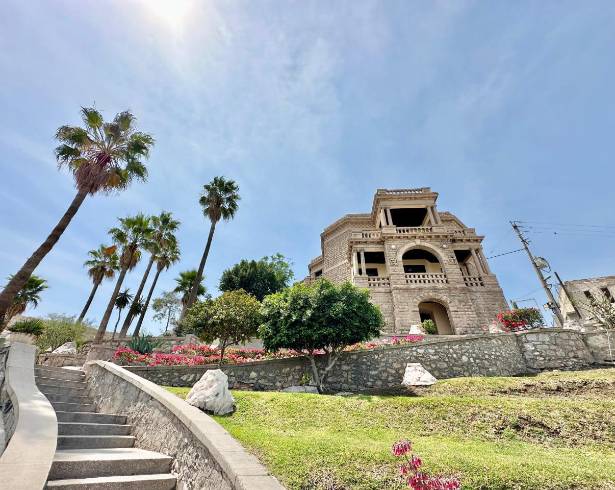 Museo Casa del Cerro, inmueble de principios del siglo XX que conserva la arquitectura residencial del Torreón antiguo y ofrece una vista elevada de la ciudad.