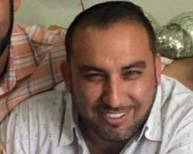 Aún muerto, Carmona quema a Morena