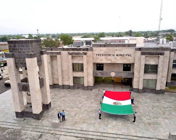 Edificio de Presidencia de Piedras Negras, municipio con más investigaciones iniciadas contra sus funcionarios (493) por presuntas faltas administrativas en 2024.