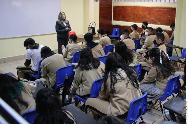 Los resultados del Programa para la Evaluación Internacional de Estudiantes (PISA) de la OCDE (Organización para la Cooperación y el Desarrollo Económicos) evidencian y corroboran el fracaso educativo en México.