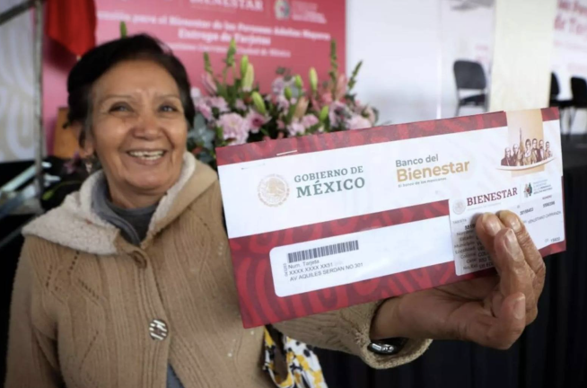 Desde apoyos económicos para jóvenes hasta programas de vivienda, salud y descuentos para adultos mayores, conoce cuáles son, las fechas de registro, requisitos y beneficios que ofrece cada uno.
