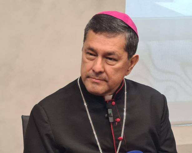 Alfonso Miranda Guardiola, obispo de la Diócesis de Piedras Negras, hizo un llamado para solidarizarse con Colombia, país recientemente azotado por terremotos.