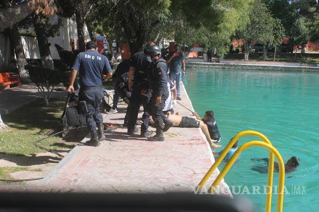 $!Militar muere ahogado en estanque, en Parras