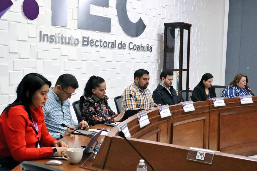 Ajusta INE convocatoria para renovar presidencia del IEC; solo participarán mujeres