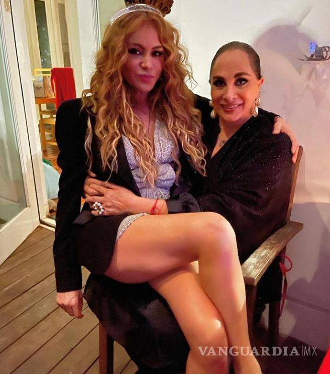 $!Paulina Rubio y Susana Dosamantes siempre han sido muy unidas.