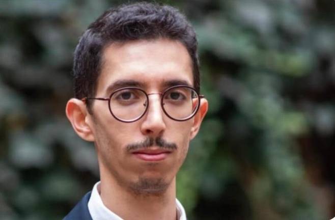 Su trayectoria académica, su activismo propalestino y sus vínculos profesionales están ahora bajo escrutinio judicial.
