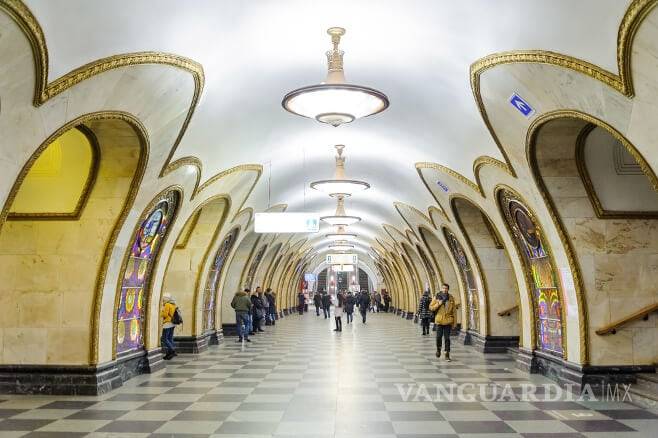 $!El metro de Moscú, un palacio subterráneo