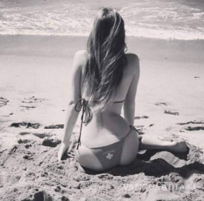 $!Sobrina de Luis Miguel vuelve a alborotar las redes con foto en bikini