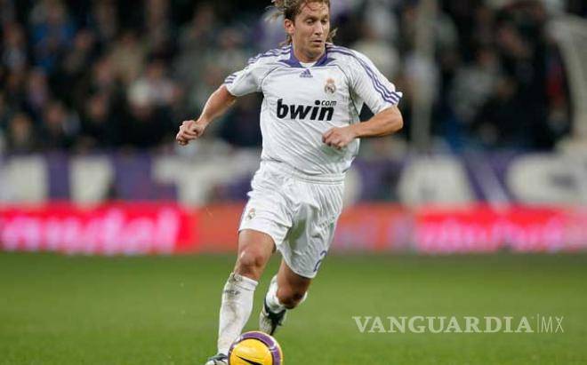 $!Un ex jugador del Real Madrid de los 'Galácticos' regresa al fútbol profesional