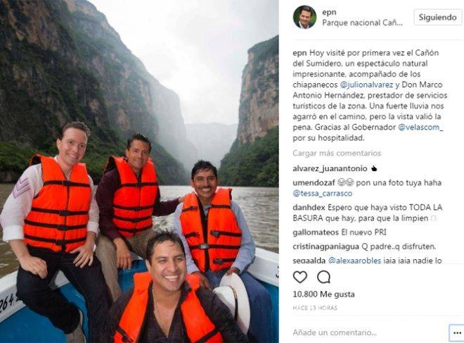 Peña Nieto borra polémica foto con Julión Álvarez