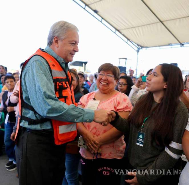 $!Chema Fraustro destacó el trabajo en equipo entre autoridades y ciudadanos como clave para concretar obras que benefician a miles de saltillenses.