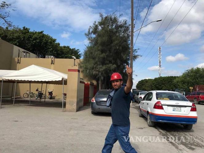$!Reconocen a Gómez Urrutia por fin de paro en siderúrgicas de Matamoros