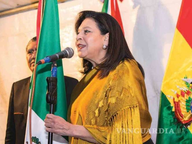 $!Bolivia y México conversarían para resolver crisis, afirma canciller Karen Longaric