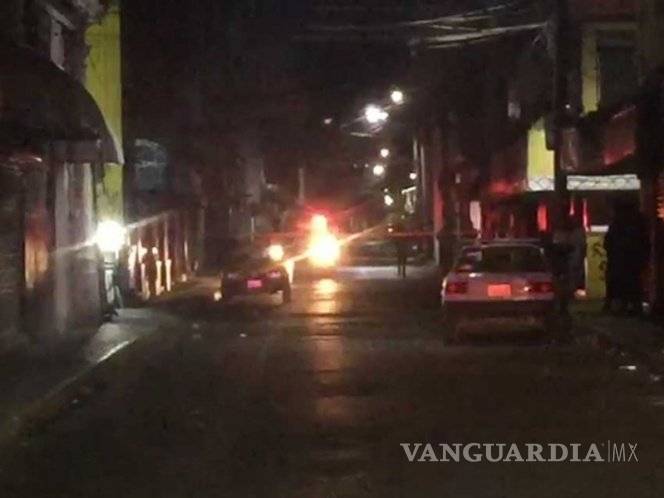 $!Asesinan a 4 personas en centro de Tepic