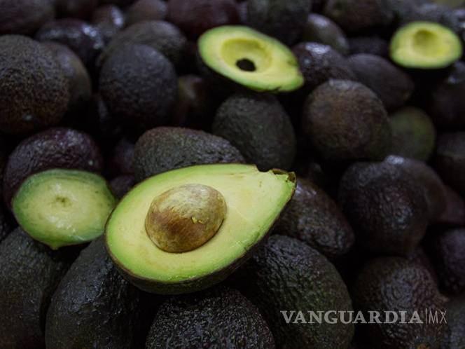 $!¿Causa daños comer aguacate después de un coraje?