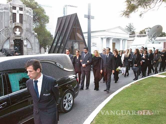 Rafael Tovar y de Teresa; lo despiden en familia